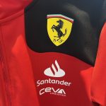 Chaqueta Softshell Scuderia Ferrari 2023 photo review